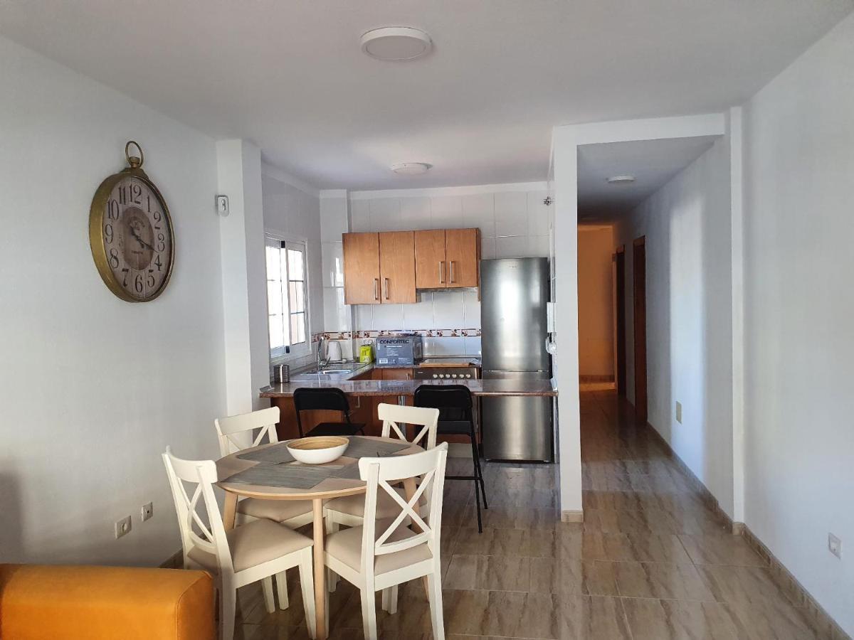 Apartamento Palm-Mar Heated Pool,Parking,Air,Wifi Exterior foto